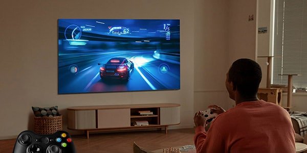 Smart TV Showdown: Full Screen, Smart Assistants & Smart Home Integration